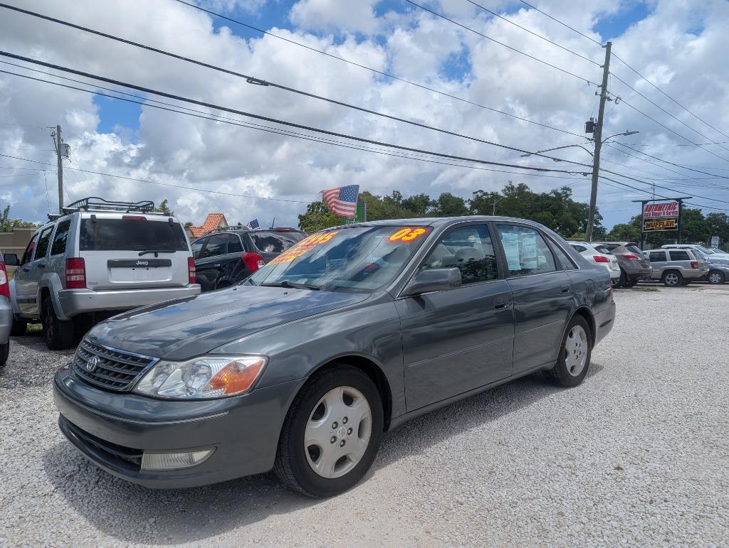 2003 Toyota Avalon XL photo
