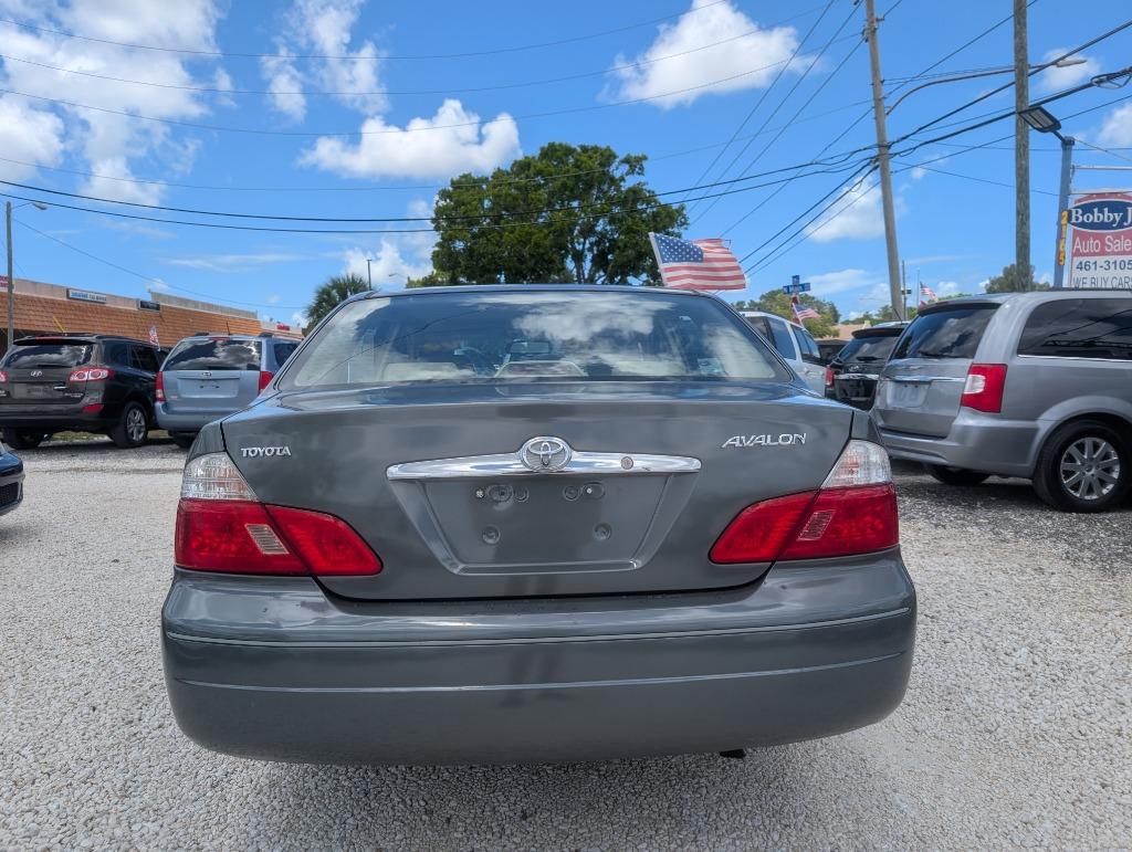 2003 Toyota Avalon XL photo