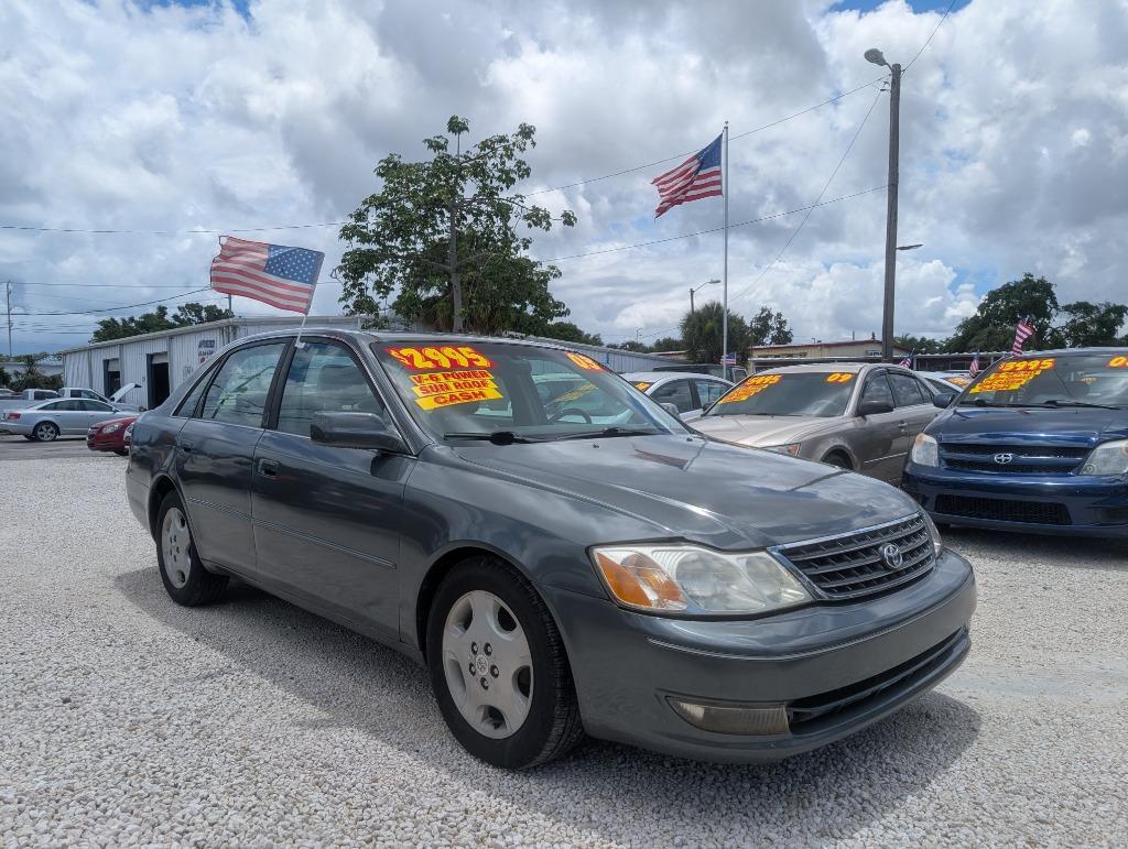 2003 Toyota Avalon XL photo
