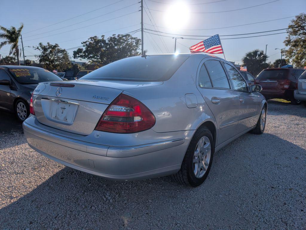 2006 Mercedes-Benz E-Class - $4,495