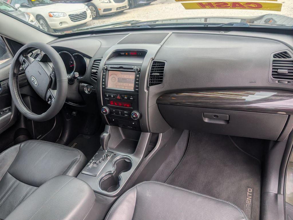 2012 Kia Sorento - $5,995