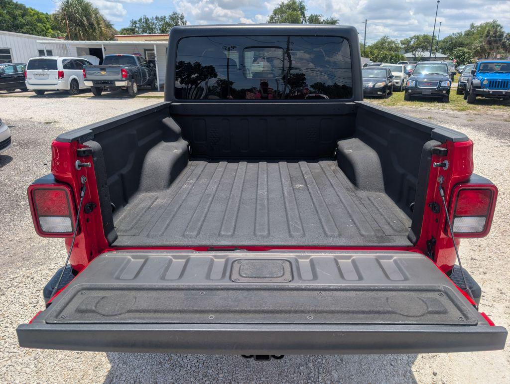 2021 Jeep Gladiator - $26,995