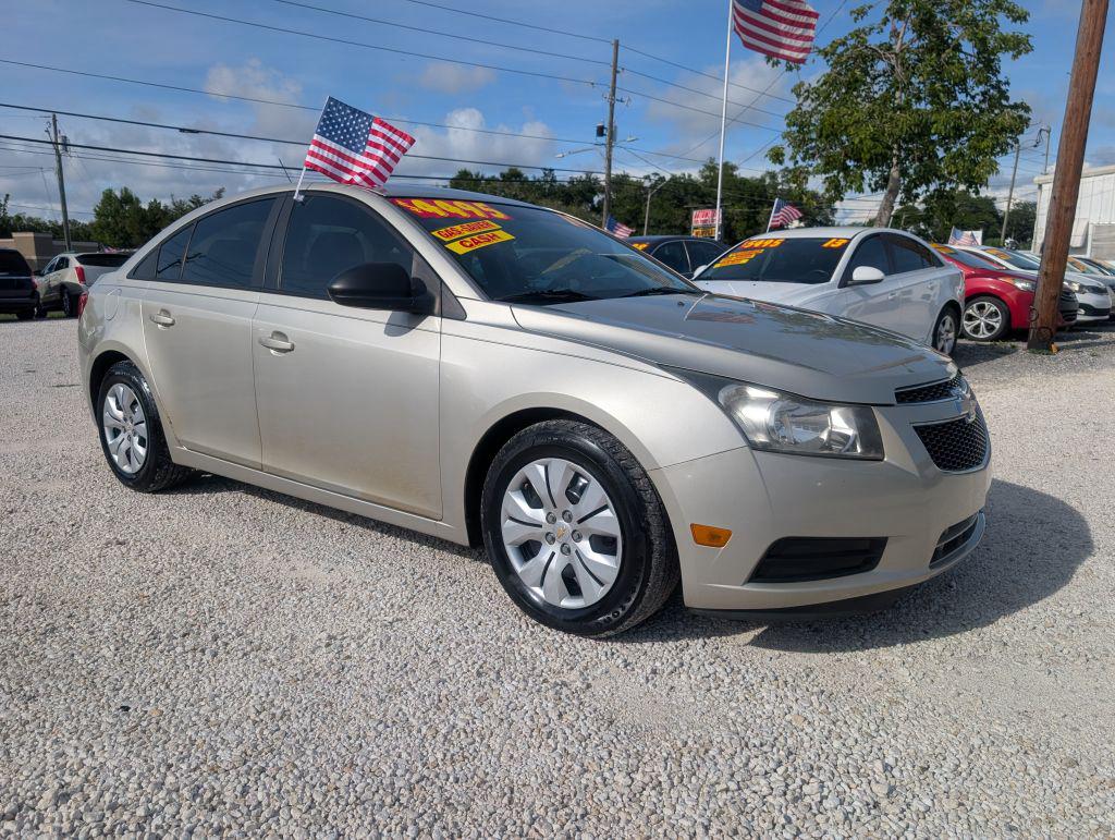 2014 Chevrolet Cruze - $4,495