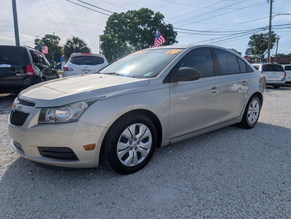 2014 Chevrolet Cruze - $4,495