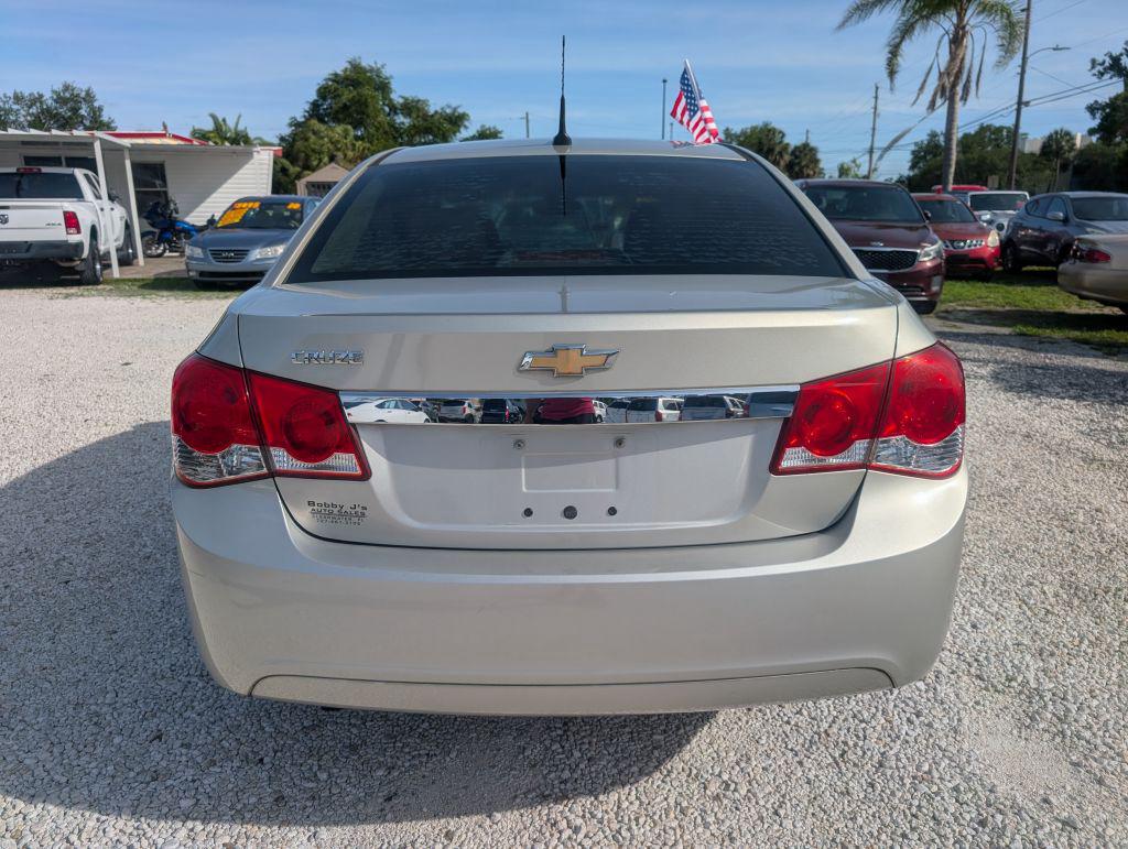 2014 Chevrolet Cruze - $4,495