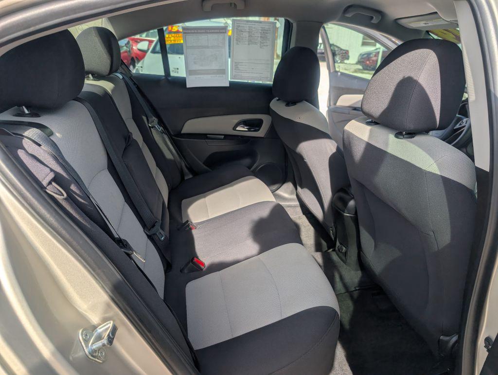 2014 Chevrolet Cruze - $4,495