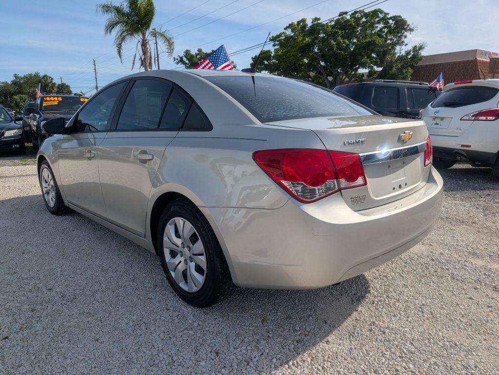 2014 Chevrolet Cruze - $4,495