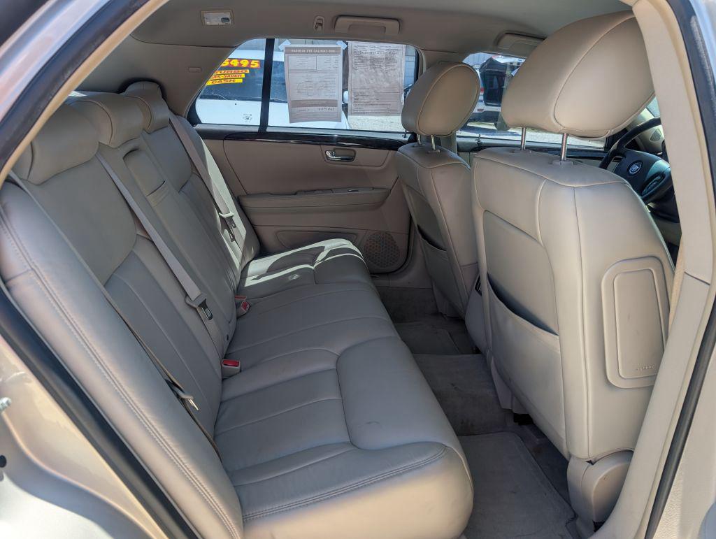 2009 Cadillac DTS - $3,495