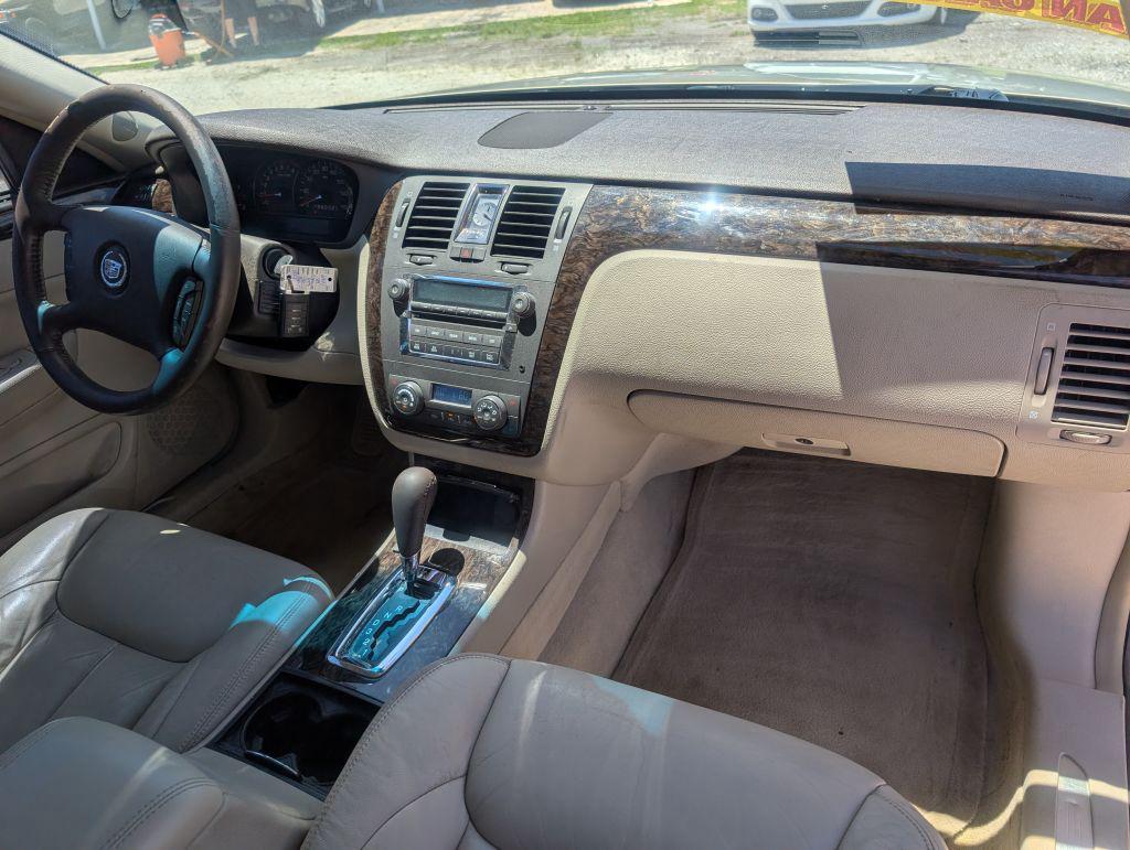 2009 Cadillac DTS - $3,495