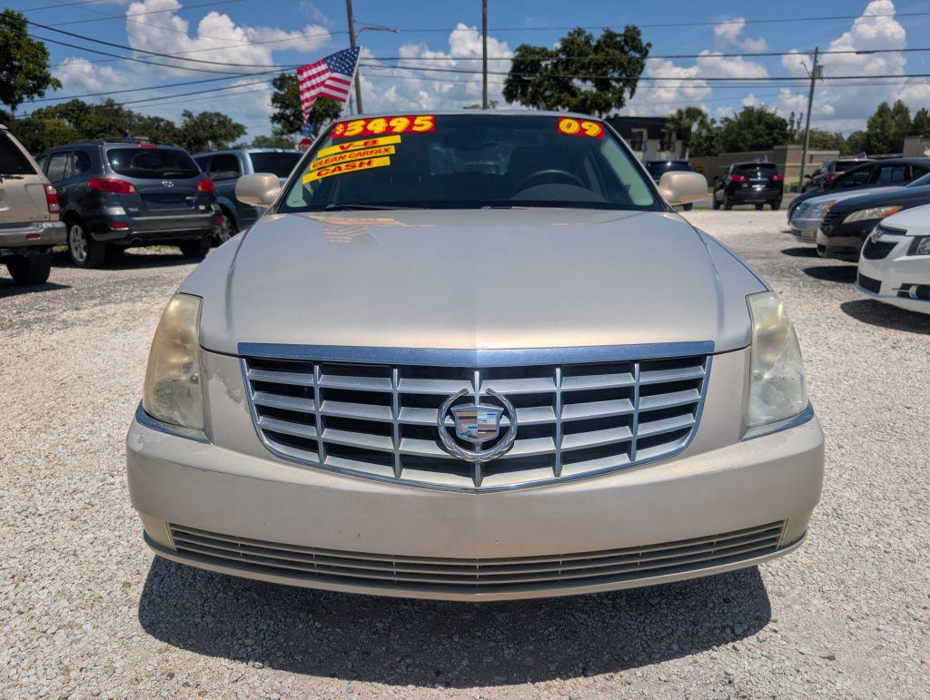 2009 Cadillac DTS - $3,495