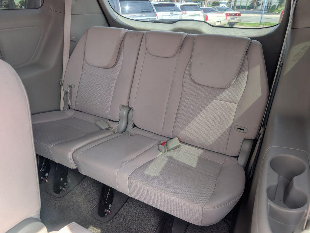 2017 Kia Sedona - $6,495