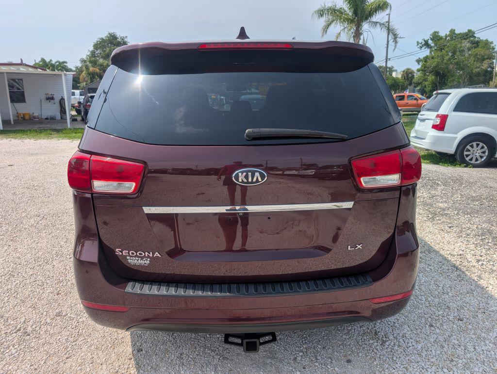 2017 Kia Sedona - $6,495