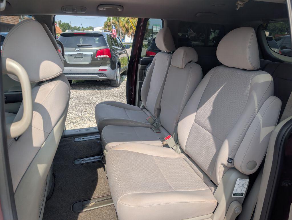 2017 Kia Sedona - $6,495