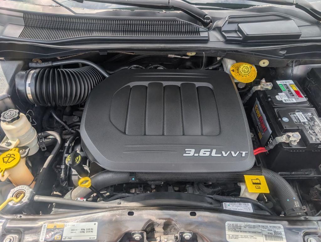 2017 Dodge Grand Caravan - $4,995