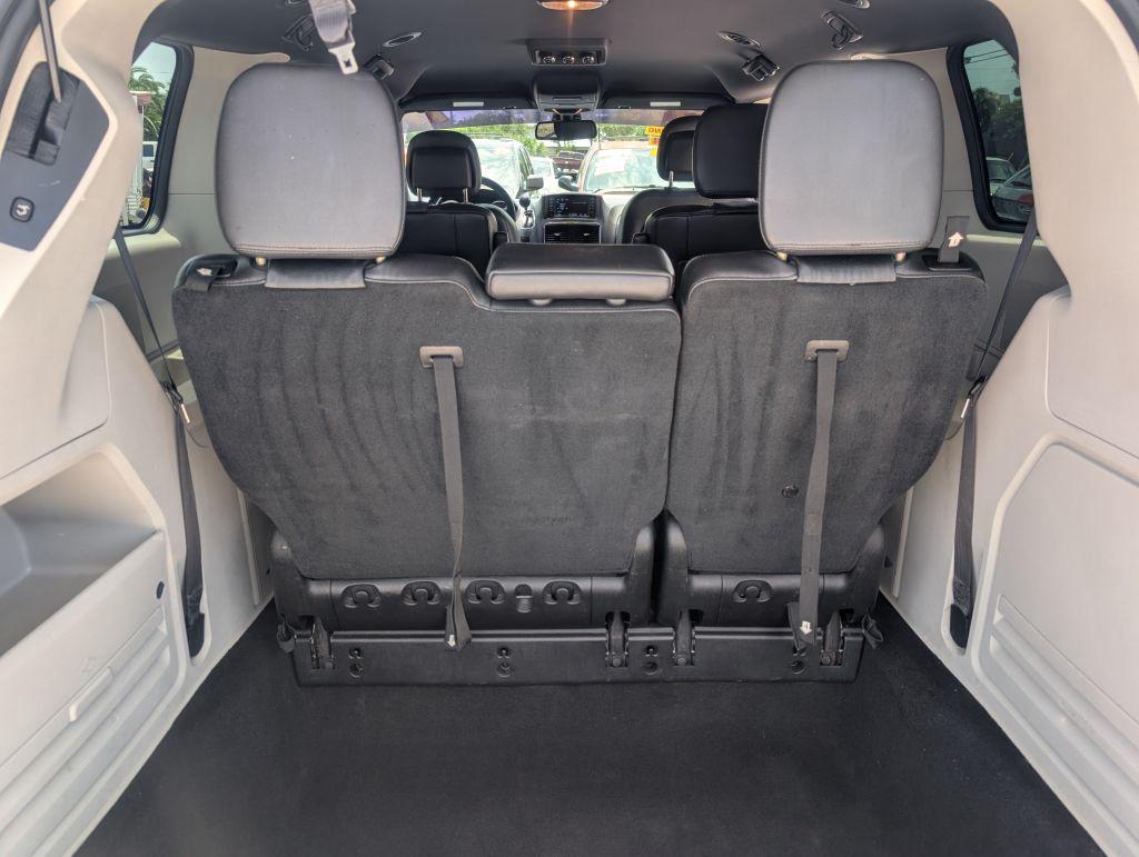 2019 Dodge Grand Caravan - $4,995