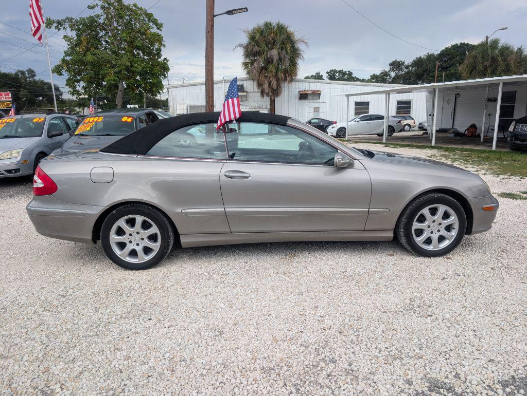 2004 Mercedes-Benz CLK-Class - $4,995