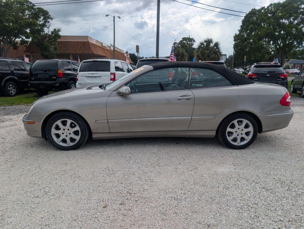 2004 Mercedes-Benz CLK-Class - $4,995