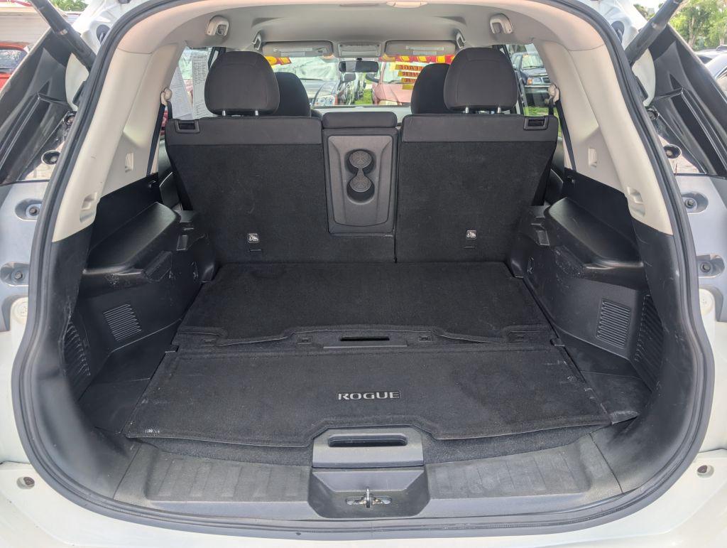 2016 Nissan Rogue - $7,995