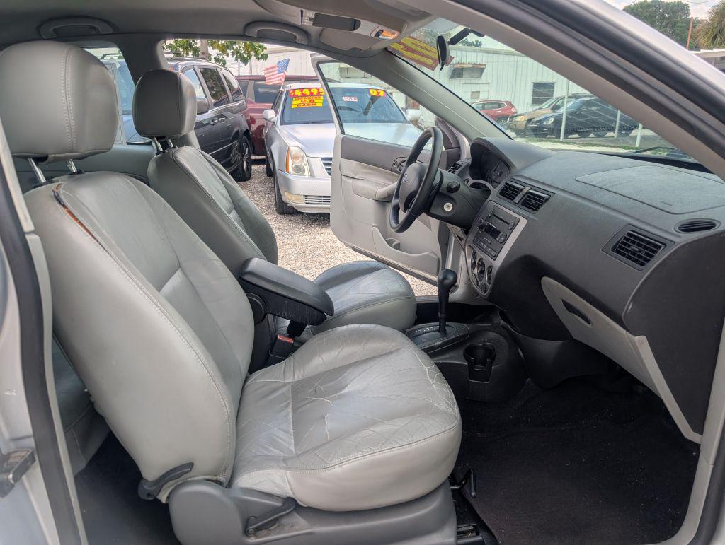 2007 Ford Focus - $2,995