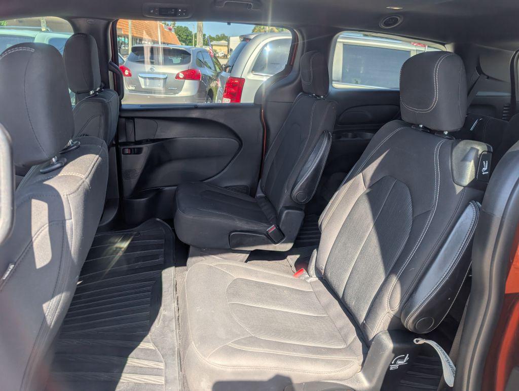2018 Chrysler Pacifica - $8,995
