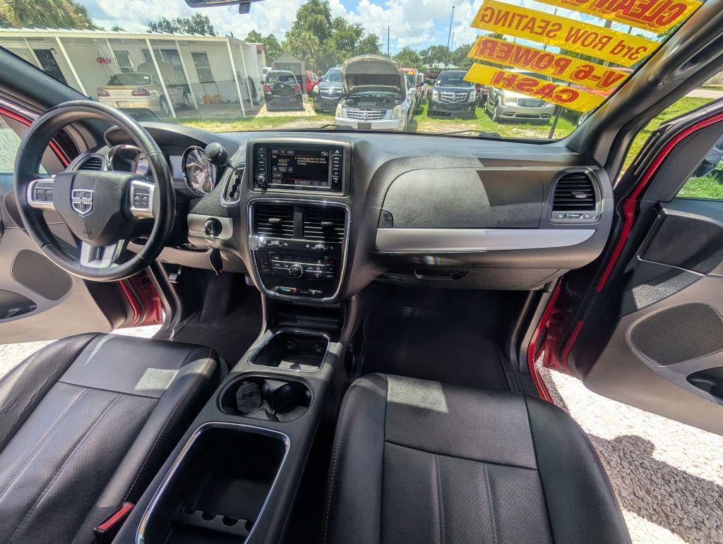 2016 Dodge Grand Caravan - $4,995