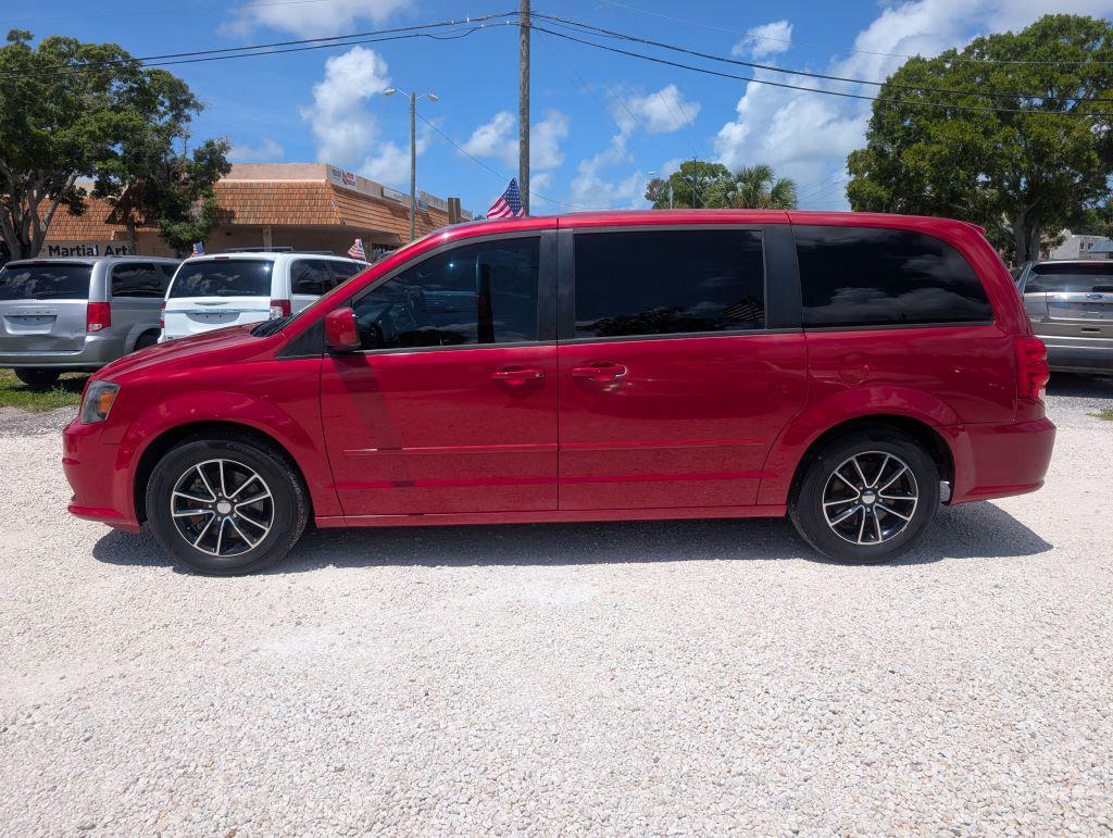 2016 Dodge Grand Caravan - $4,995