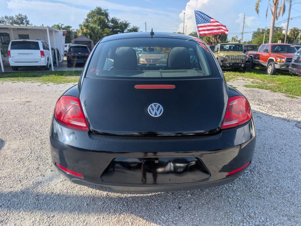 2012 Volkswagen Beetle - $3,995