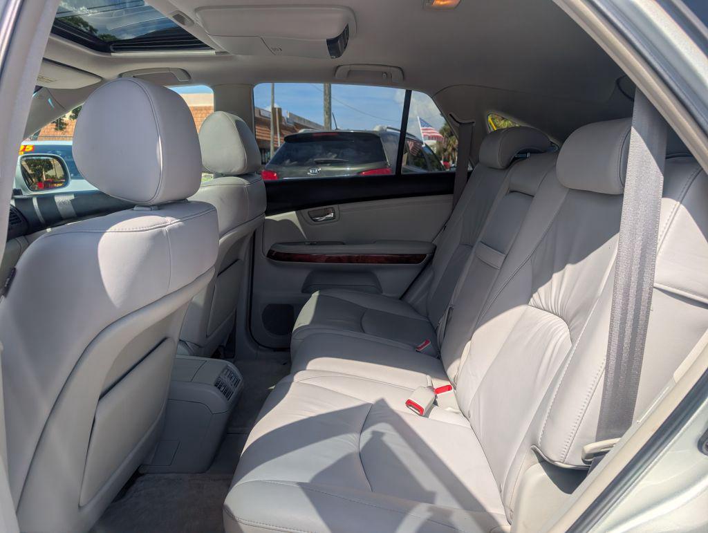 2005 Lexus RX - $5,495