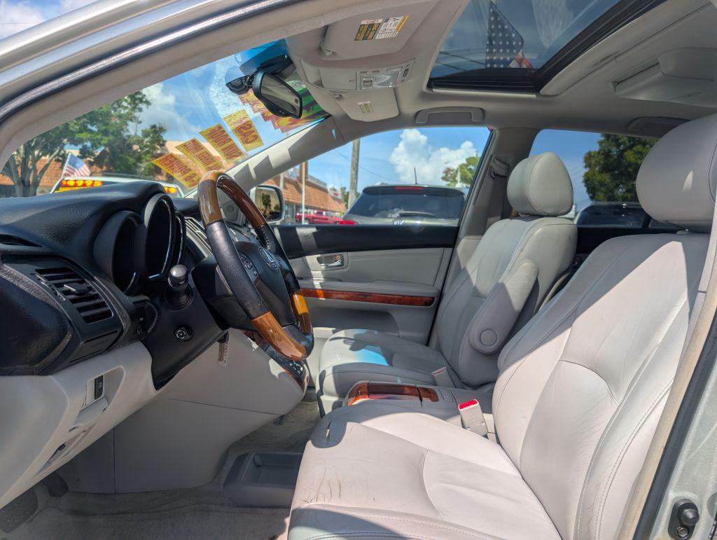 2005 Lexus RX - $5,495