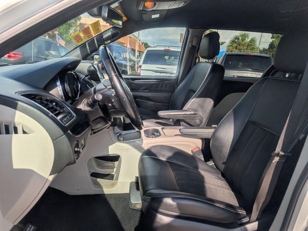 2020 Dodge Grand Caravan  - $7,995