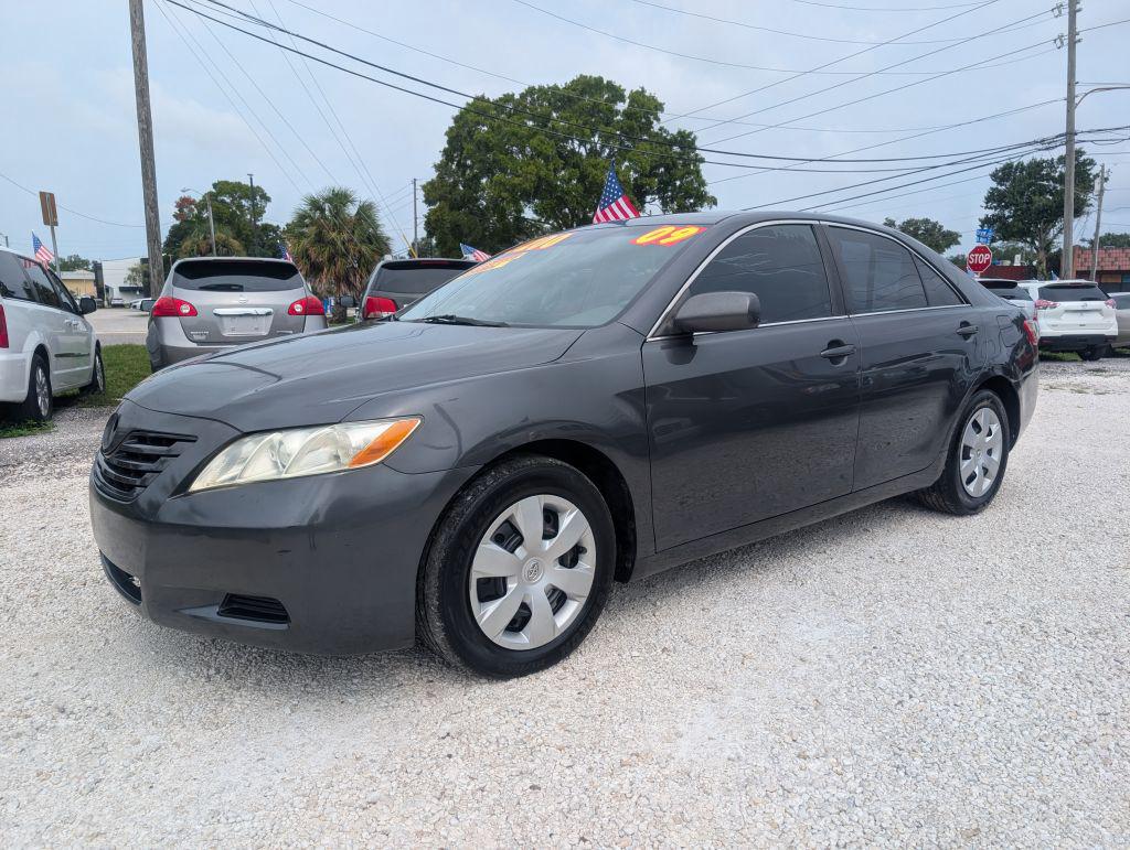 2009 Toyota Camry - $3,200