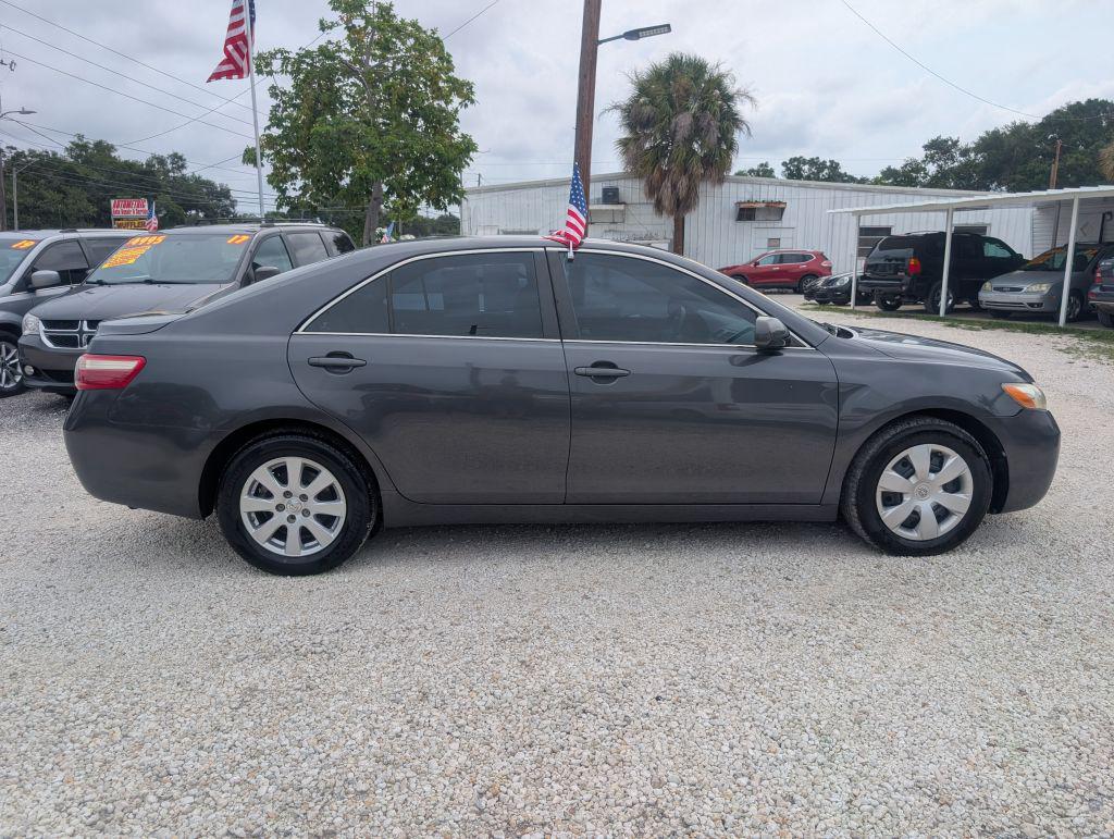 2009 Toyota Camry - $3,200