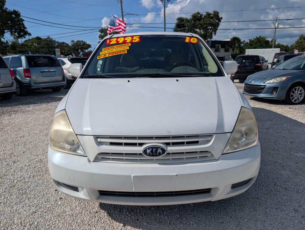 2010 Kia Sedona - $2,995