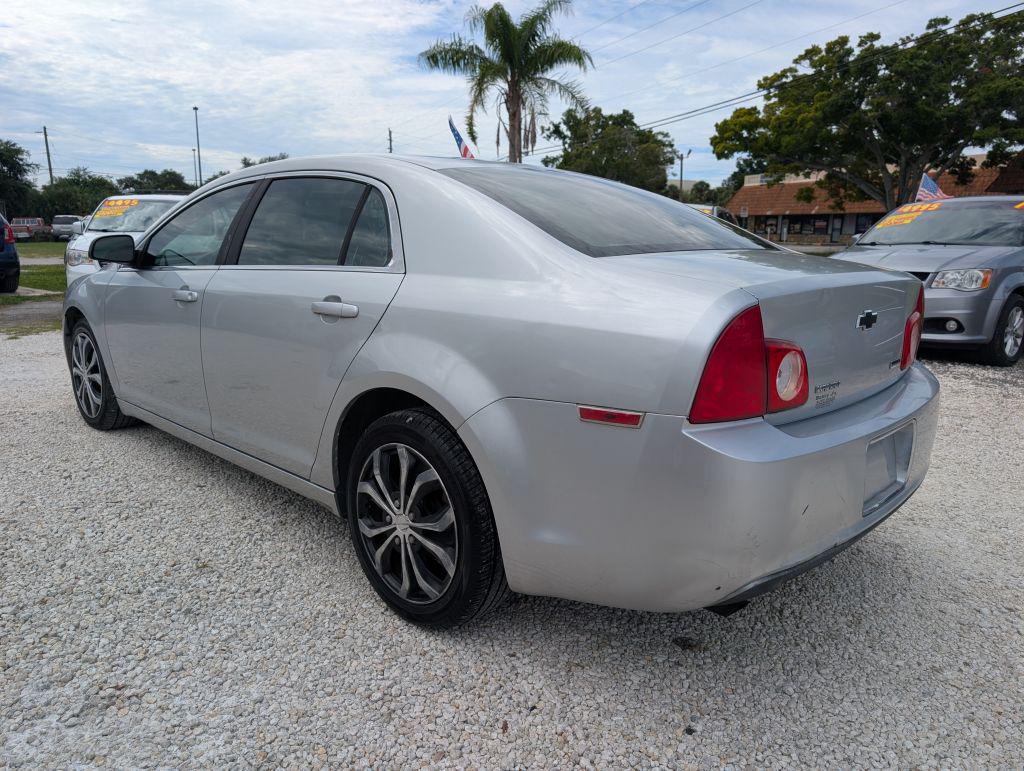 2011 Chevrolet Malibu - $4,495
