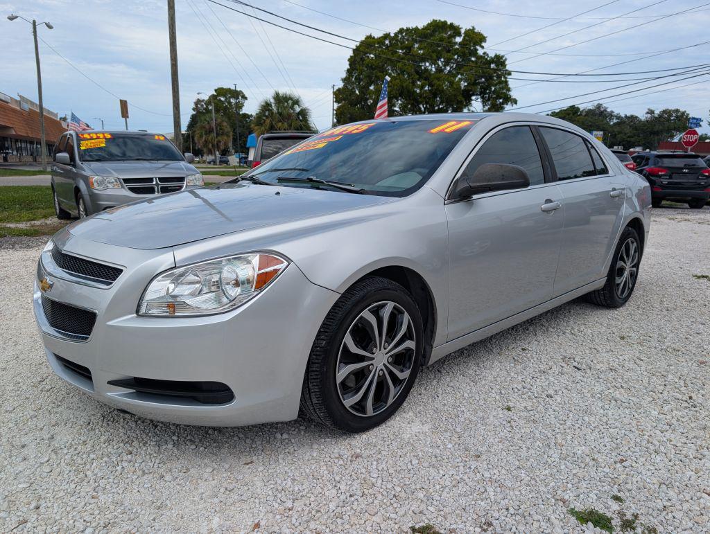2011 Chevrolet Malibu - $4,495