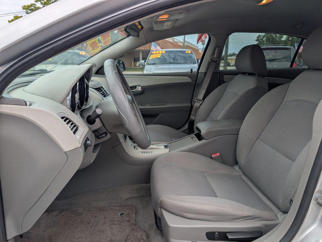 2011 Chevrolet Malibu - $4,495