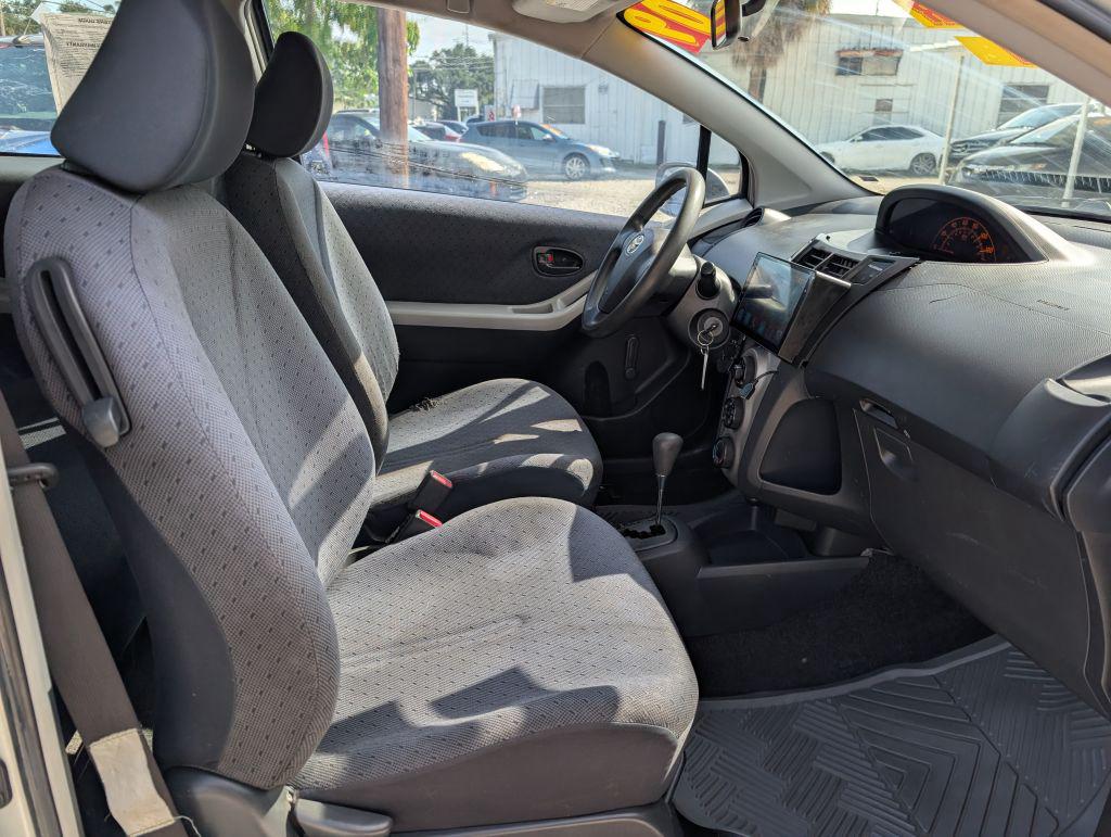 2009 Toyota Yaris - $4,995