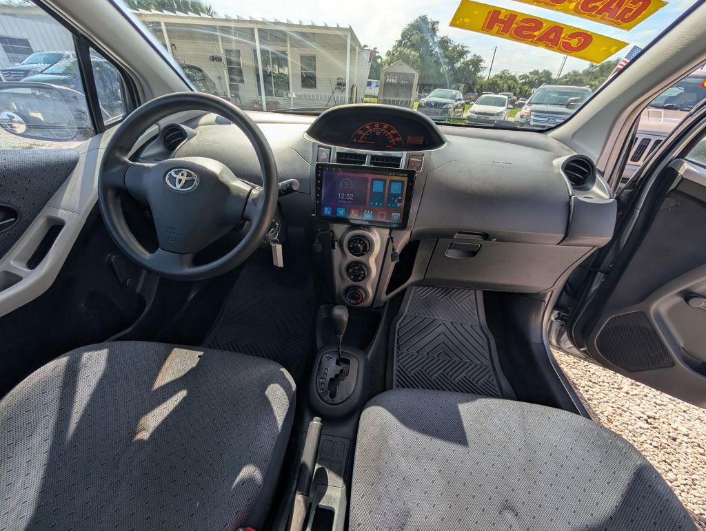 2009 Toyota Yaris - $4,995