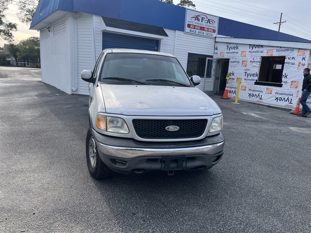 2002 Ford F-150 XLT