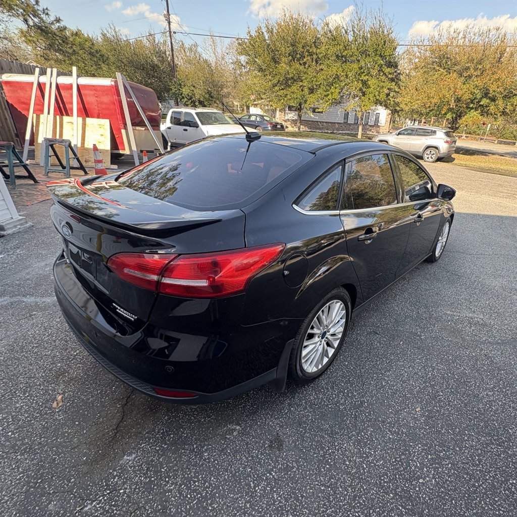 2016 Ford Focus