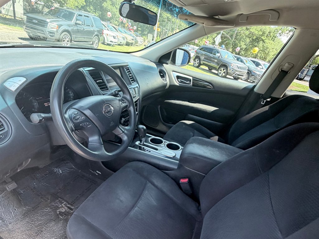 2013 Nissan Pathfinder