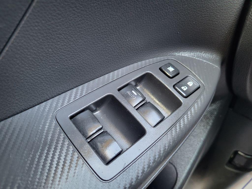 2019 Mitsubishi Outlander - $11,995