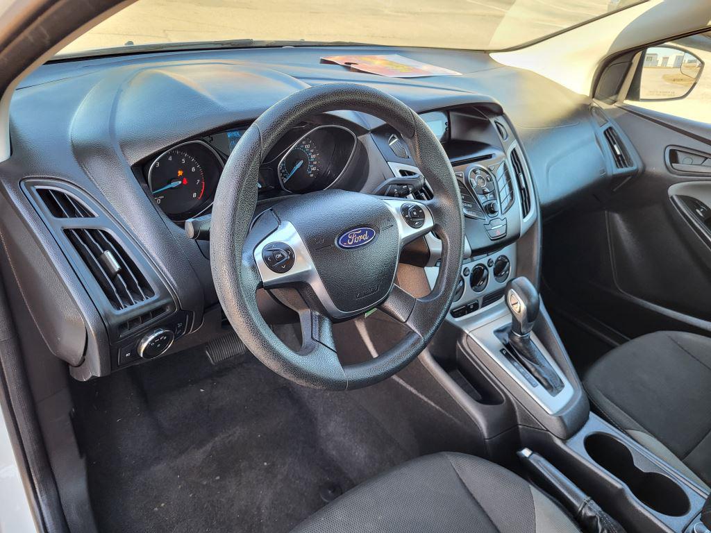 2012 Ford Focus SE photo