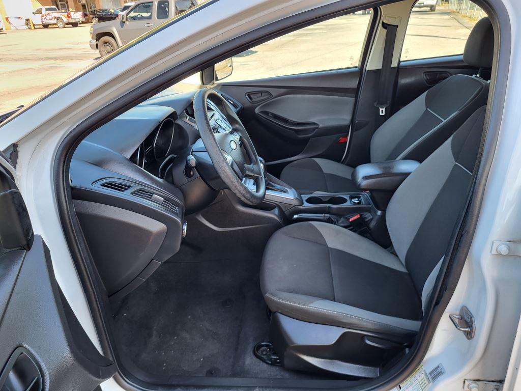 2012 Ford Focus SE photo