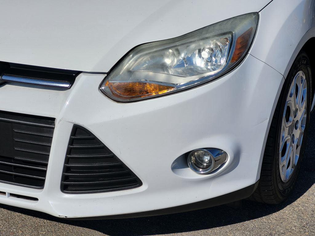 2012 Ford Focus SE photo