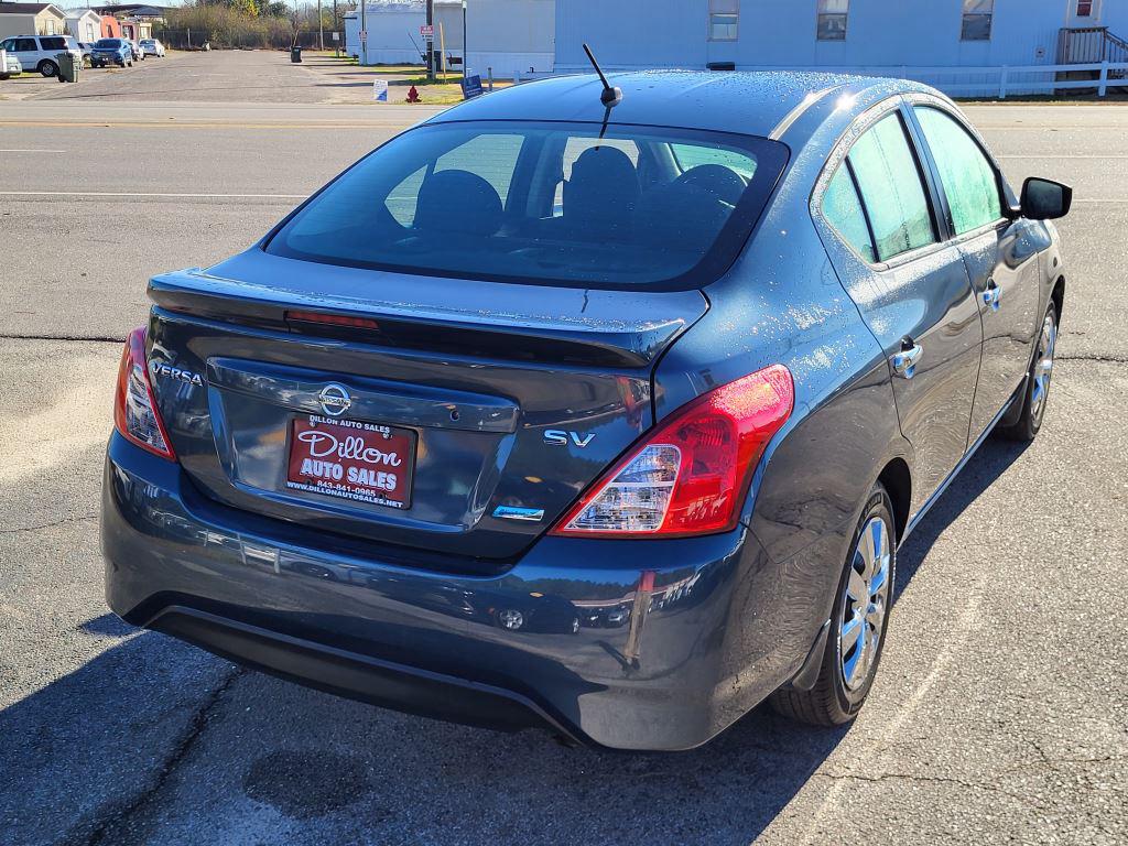 2015 Nissan Versa - $9,200