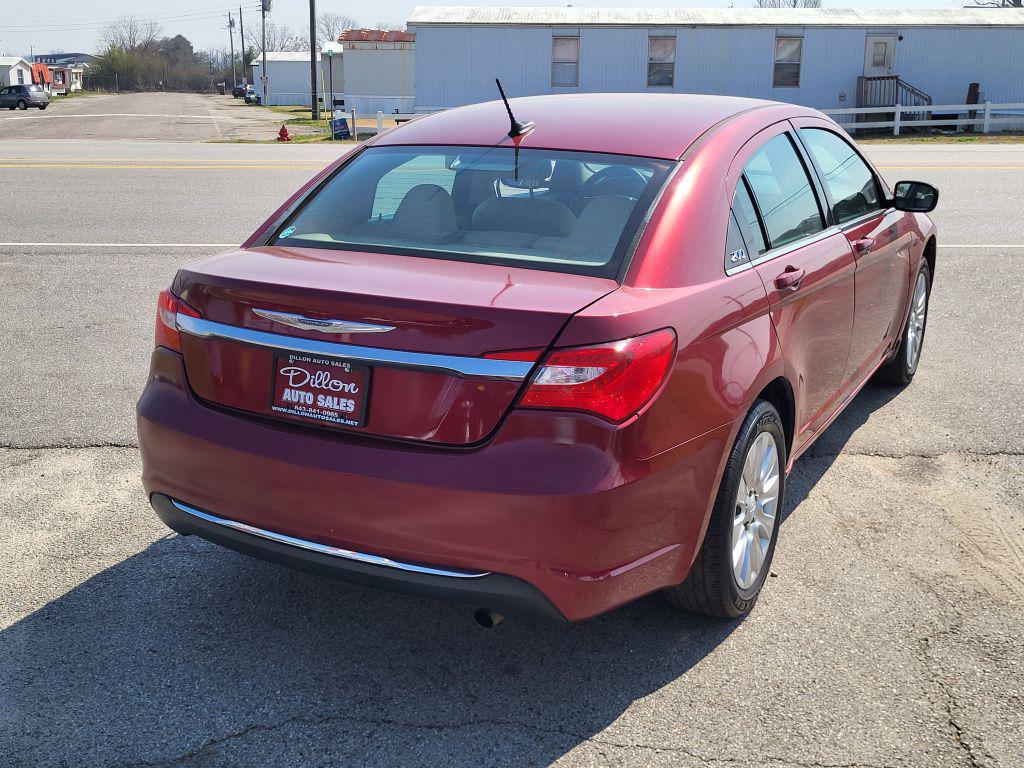 2014 Chrysler 200 LX photo