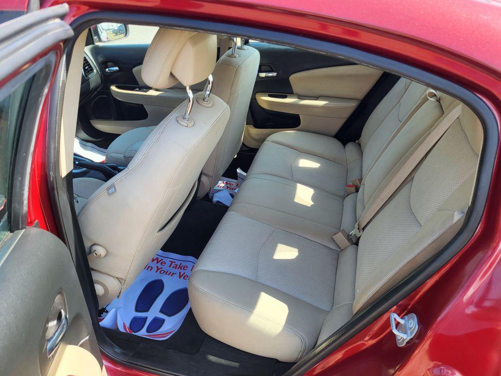 2014 Chrysler 200 LX photo