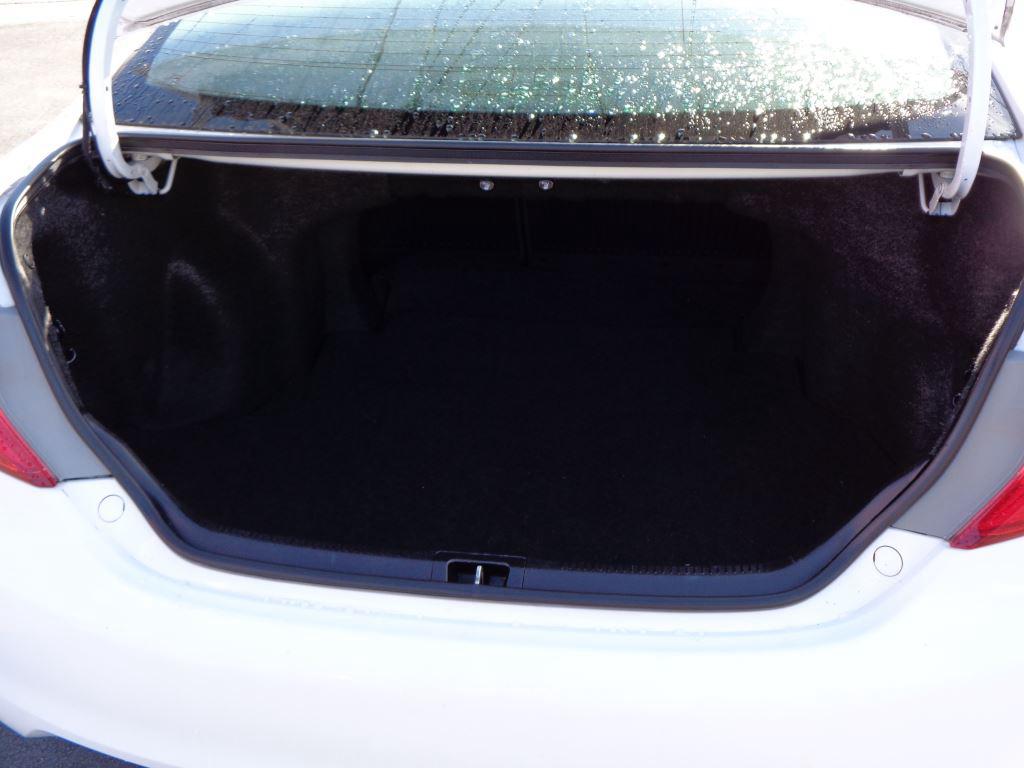 2014 Toyota Camry L photo