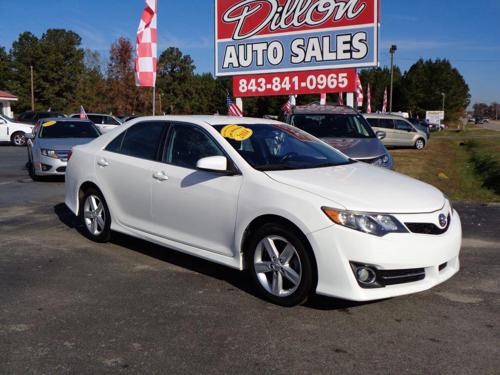 2014 Toyota Camry L photo